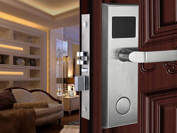 水磨沟24小时上门开锁公司