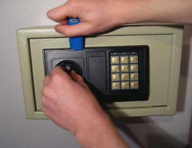 水磨沟24小时上门开锁公司